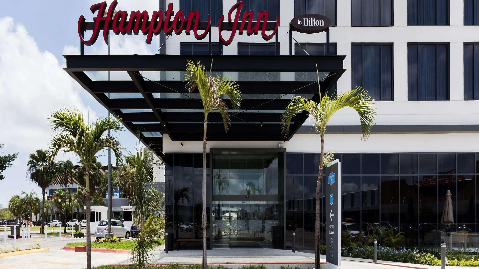 Hampton Inn By Hilton Cancun Cumbres 3*,  Mexico